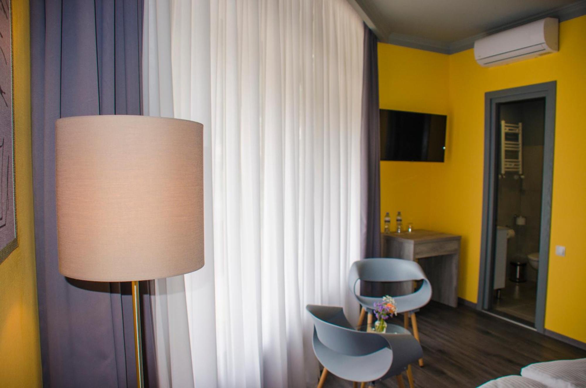 Atoneli Hotel Tbilisi Luaran gambar